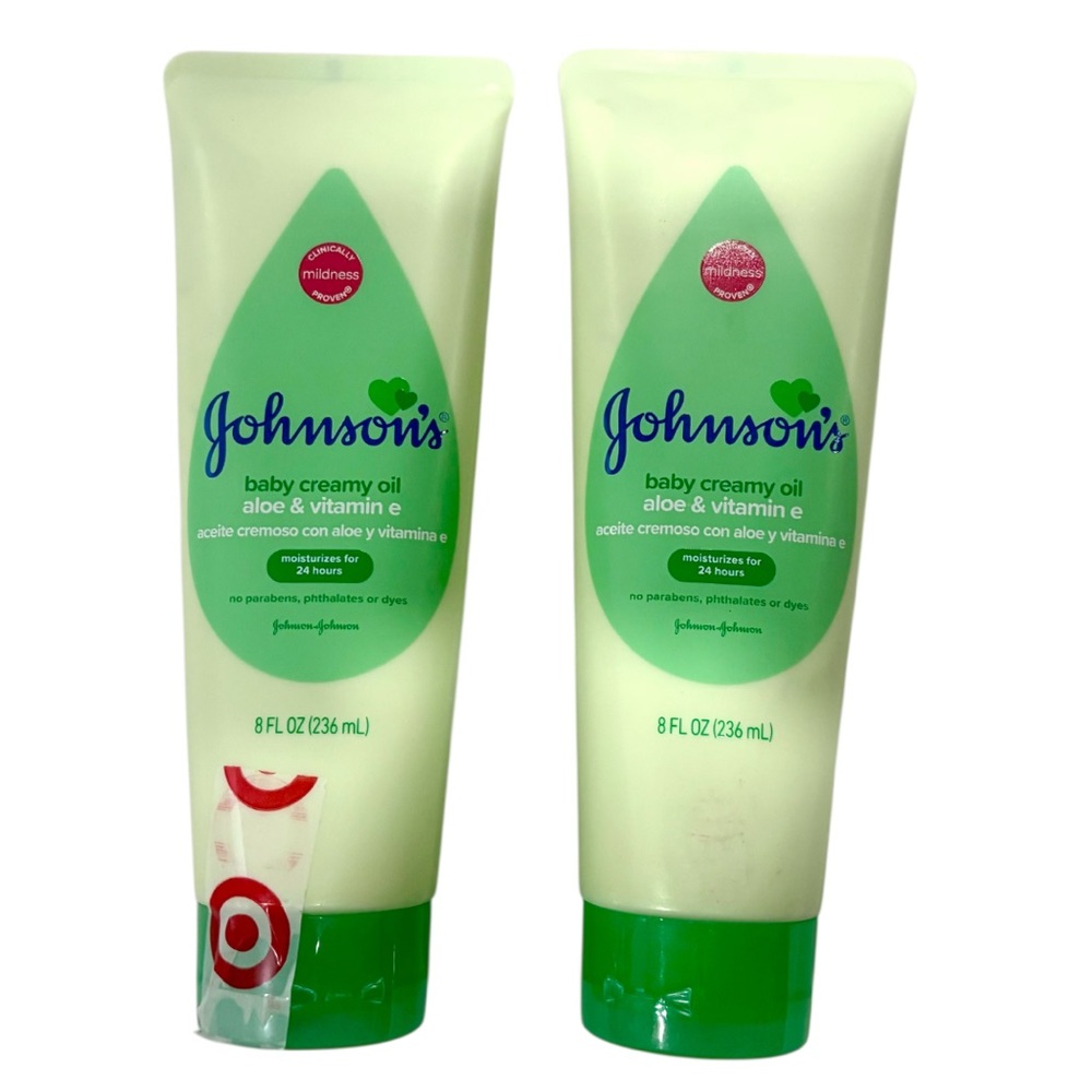 Set 2 Johnsons Skin Nourish Creamy Baby Oil Body Lotion Aloe Vitamin E 8oz Green